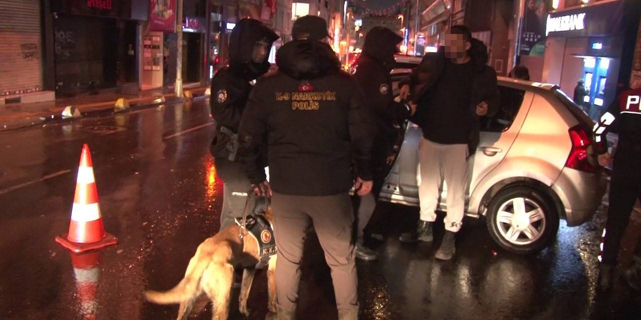 Kadıköy’de Yapılan Huzur Denetiminde Üzerinde Uyuşturucu Madde Taşıyan Şahıs Yakalandı