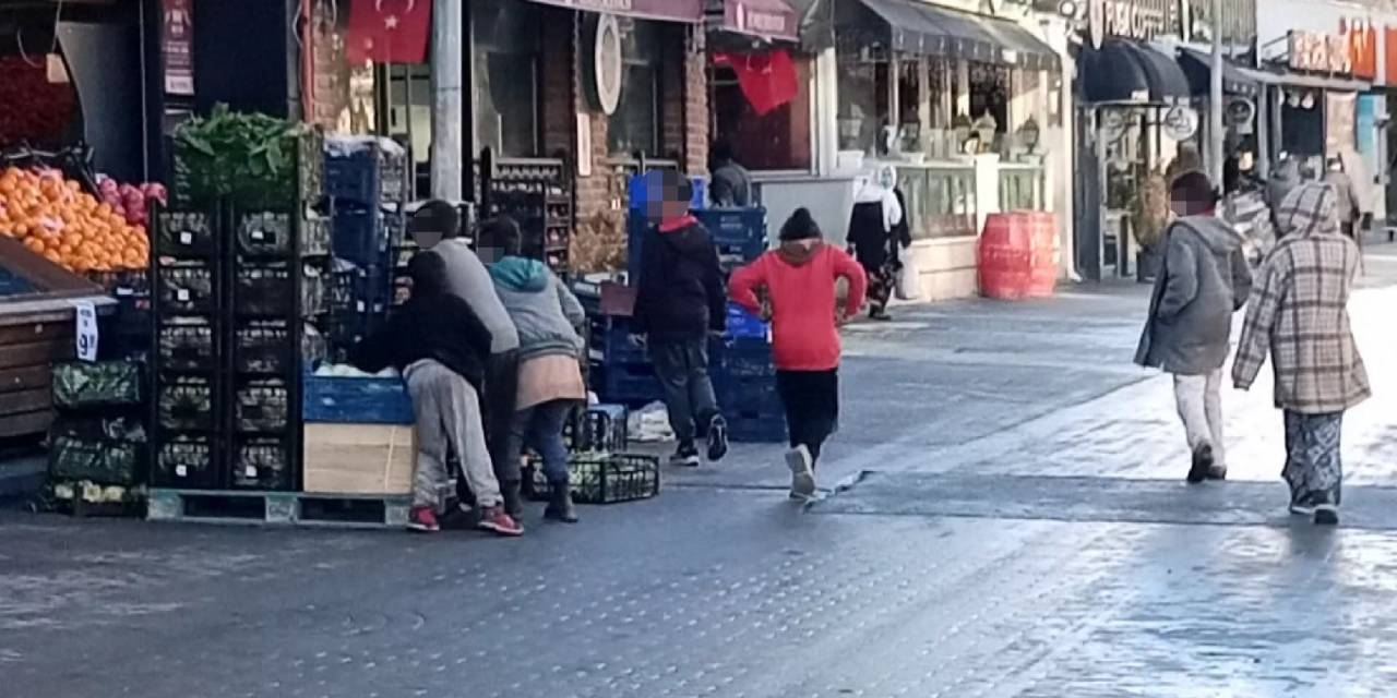 Ailelerin Sokağa Saldığı Çocuklar Suça Karışıyor