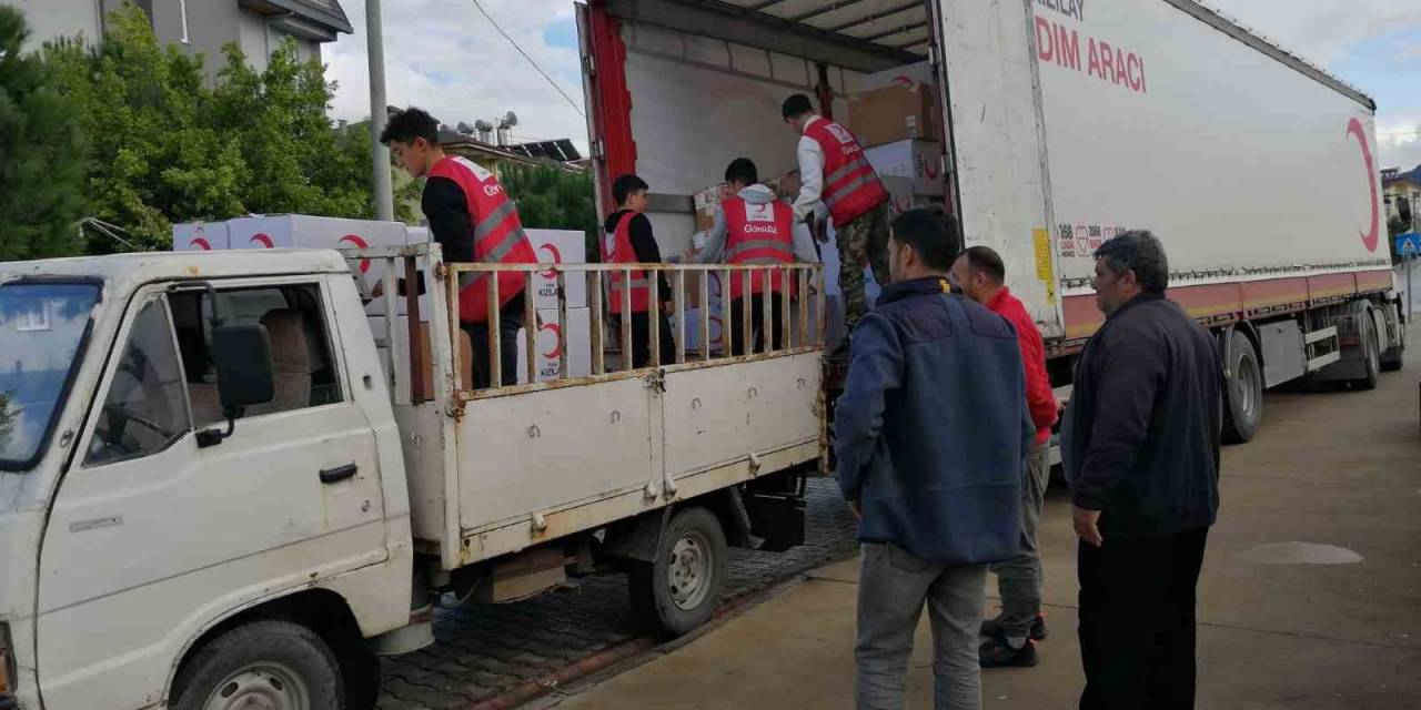 Kızılay Soğuk Kış Günleri İçin Gazipaşa’ya Yardım Eli Uzattı