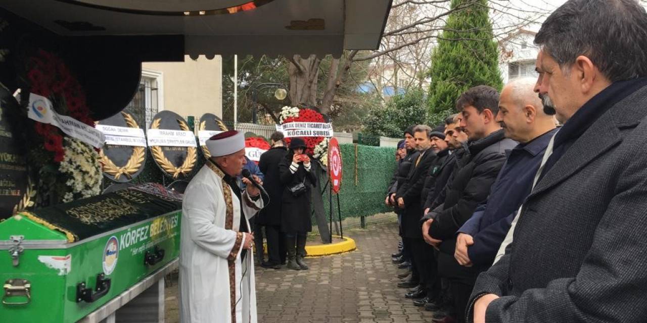 Kocaeli Gazeteciler Cemiyeti Başkanı Kaplan’ın Annesi Son Yolculuğuna Uğurlandı