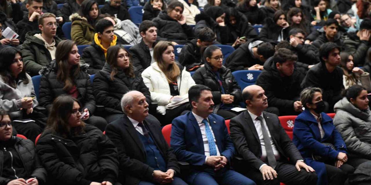 Altıeylül’den Eğitime Tam Destek