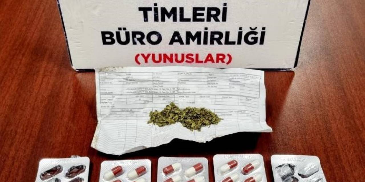 Kütahya’da Yunus Timleri Bir Araçta Uyuşturucu Ele Geçirdi