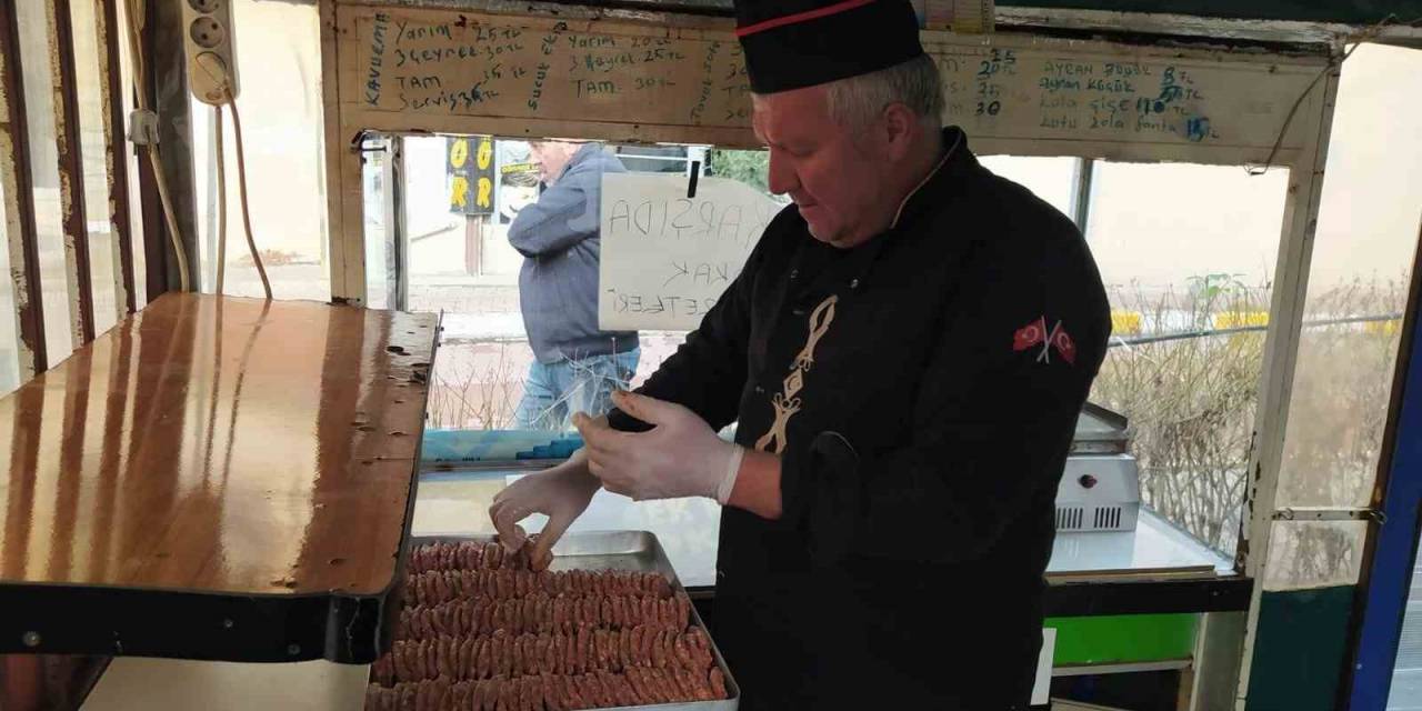 Yozgat’ta Sokak Lezzetlerine İlgi Artıyor