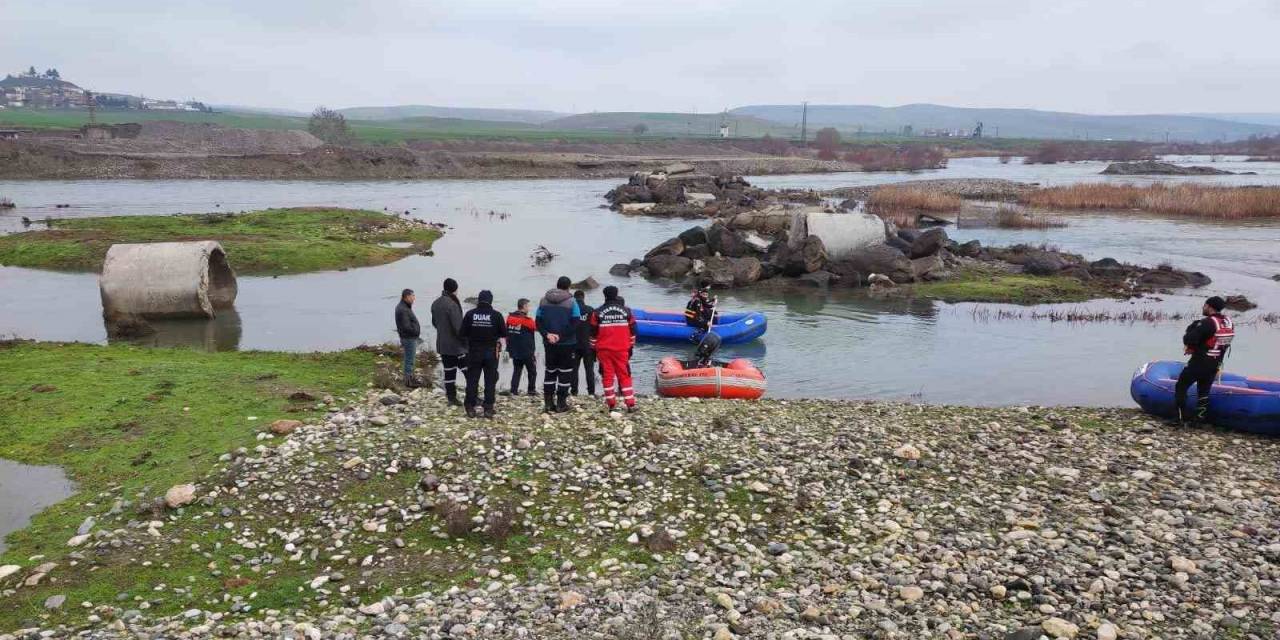 Diyarbakır’da 5 Gündür Dicle Nehri’nde Kaybolduğu Değerlendirilen Kişiyi Arama Çalışmaları Devam Ediyor