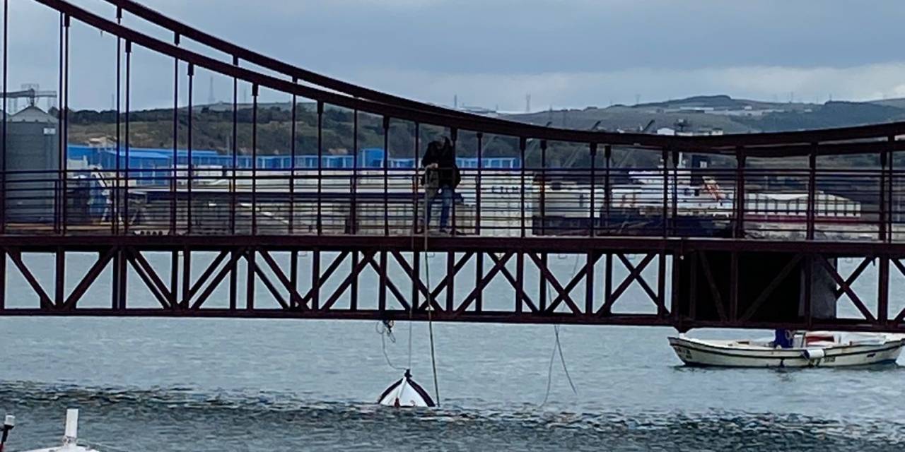 Bandırma’da İçi Su İle Dolan Kayık Battı