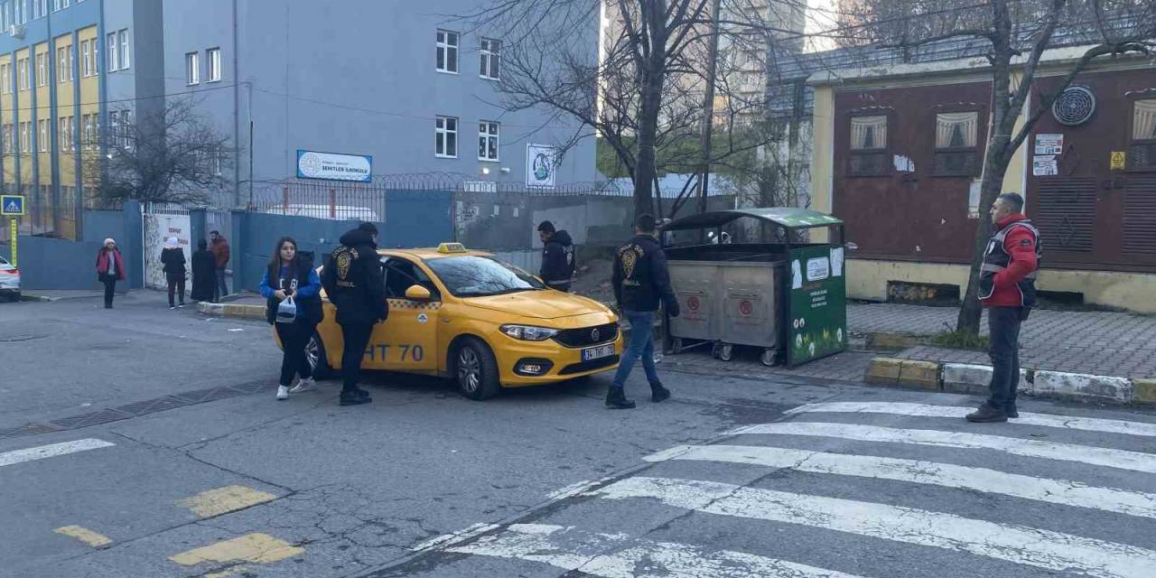 Esenyurt’ta Okul Önlerinde Helikopter Destekli Polis Uygulaması