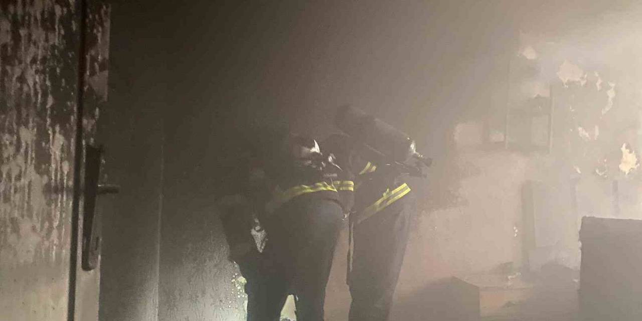 Silikon Tabancasının Sebep Olduğu Yangında 1 Çocuk Yaralandı