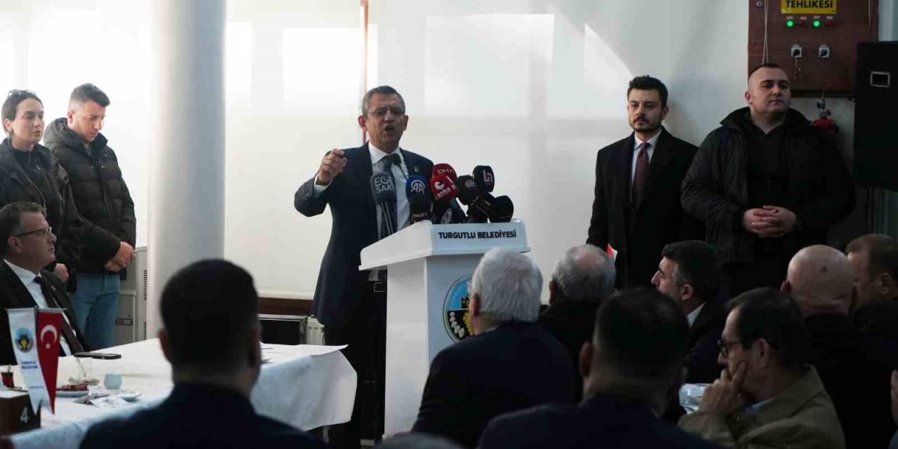 Özgür Özel’den Emekli Maaşı Teklifi: "En Az Asgari Ücret Oranında Olmalı"