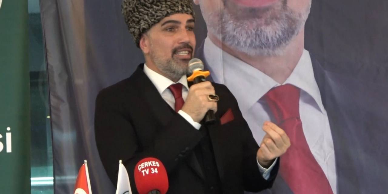 İstanbul Büyükşehir Belediyesi Başkanlığına Bir Aday Daha