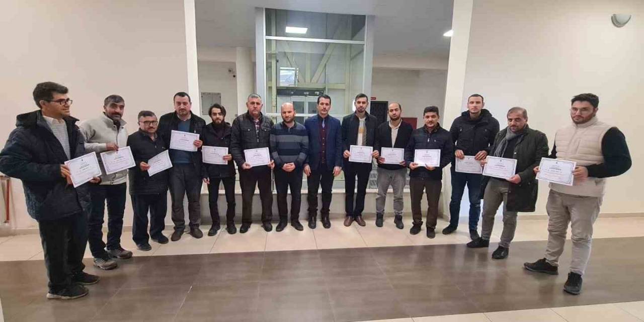 Dumlupınar’da Cami Görevlilerine Etkili Hutbe Sunumu Semineri