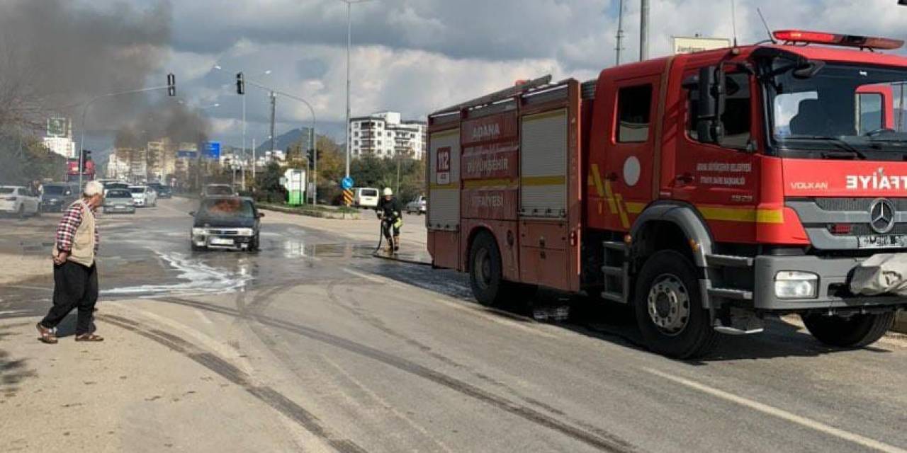 Tofaş Otomobil Yolun Ortasında Alevlere Teslim Oldu