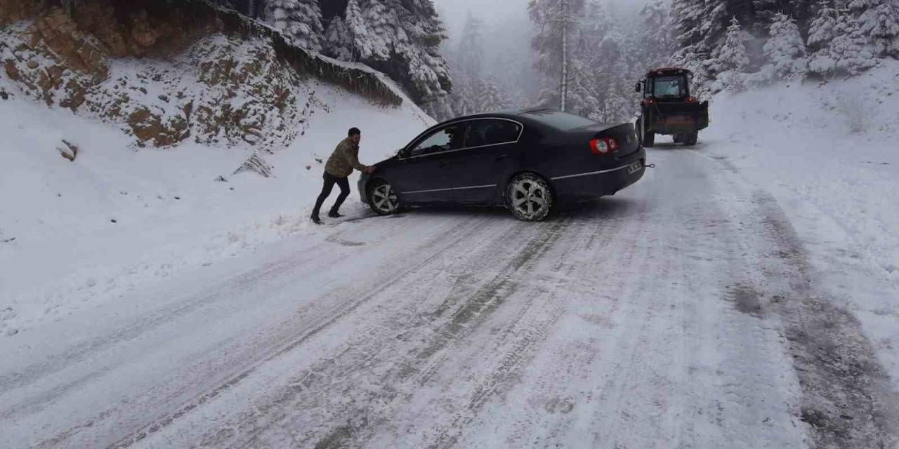 Doğa Harikası Abant’ı Görmek İsterken Yolda Kaldılar