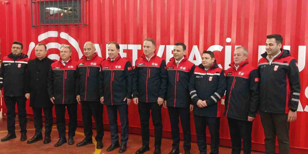 Beylikdüzü Belediye Başkanı Mehmet Murat Çalık, Afet Ve Acil Durum Müdahale İstasyonu’nu Tanıttı