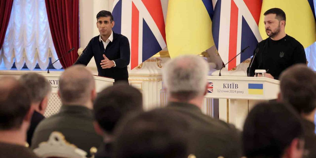 İngiltere’den Ukrayna’ya 2,5 Milyar Sterlinlik Askeri Destek