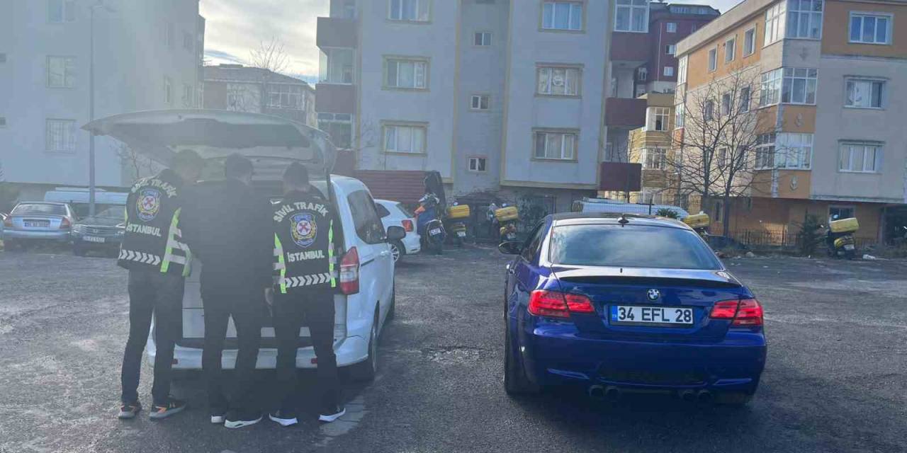 Beykoz’da Drift Yapan Sürücüye 20 Bin 778 Tl Ceza
