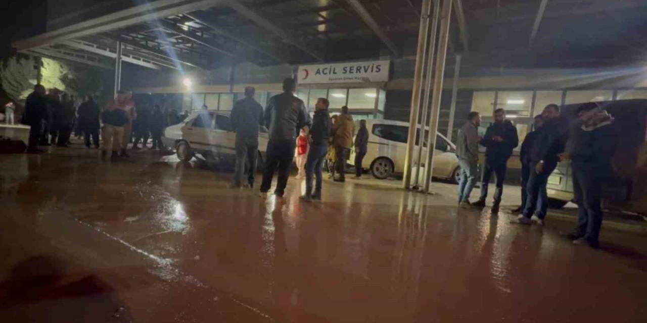 Yeğeninin Düğününü Bastı, Etrafa Ateş Açtı: 3 Yaralı