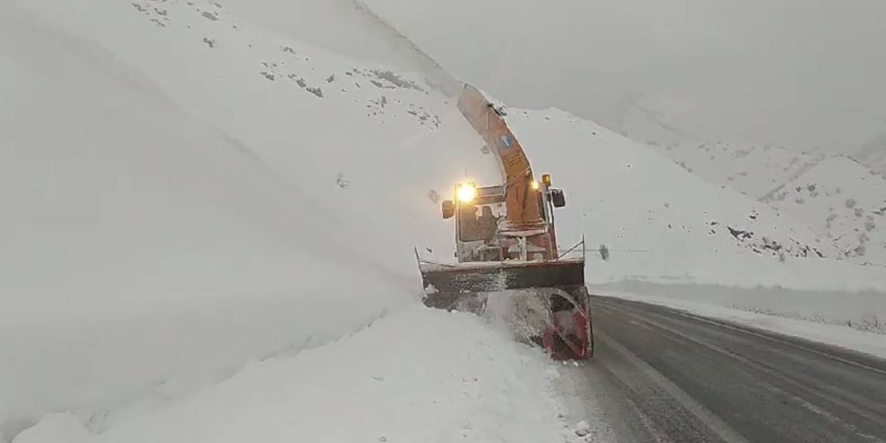 Yüksekova-şemdinli Yolu Karayollarına Emanet