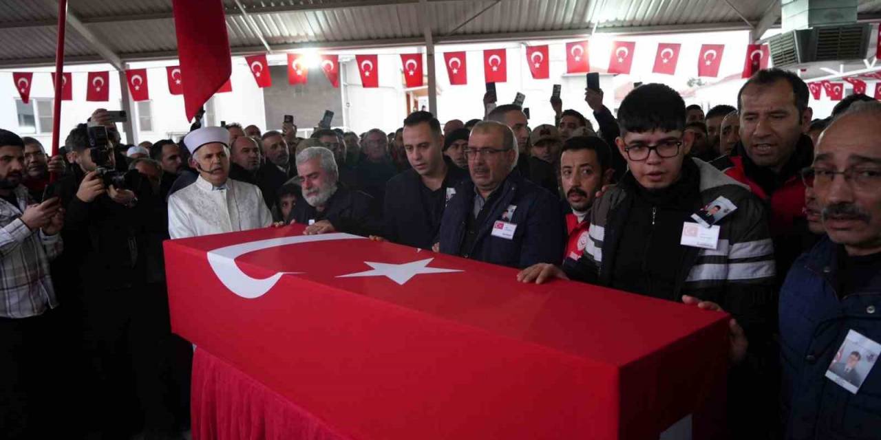 Şehit Piyade Uzman Çavuş Hakan Gün Son Yolculuğuna Uğurlandı