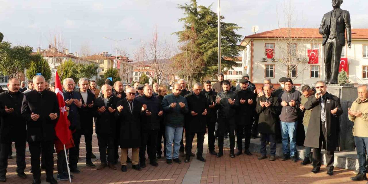 Taşova’da ’teröre Lanet’ Mitingi Düzenlendi