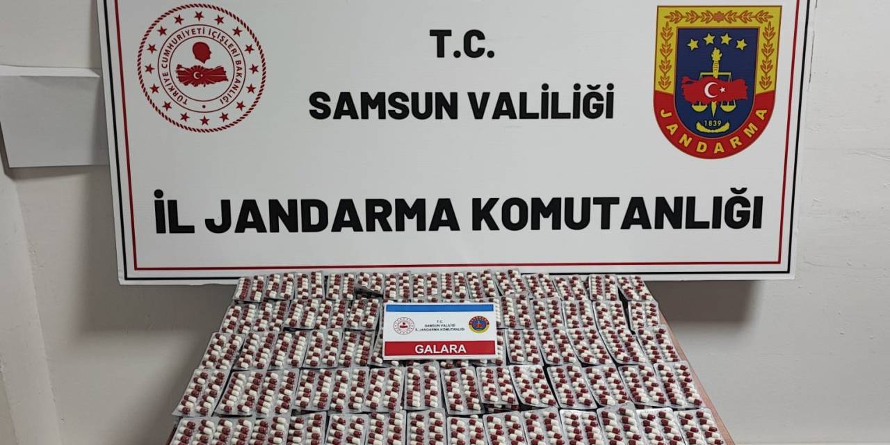 Samsun’da Jandarma 2 Bin 872 Adet Sentetik Ecza Ele Geçirdi