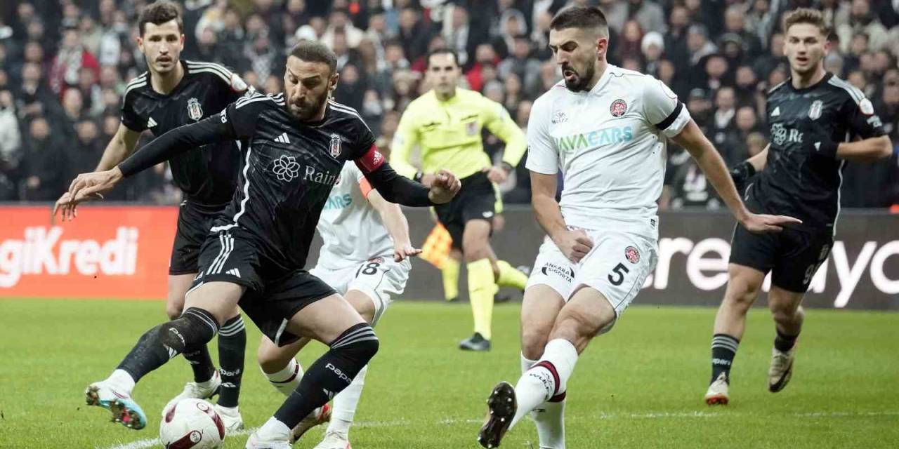 Trendyol Süper Lig: Beşiktaş: 0 - Fatih Karagümrük: 0 (İlk Yarı)