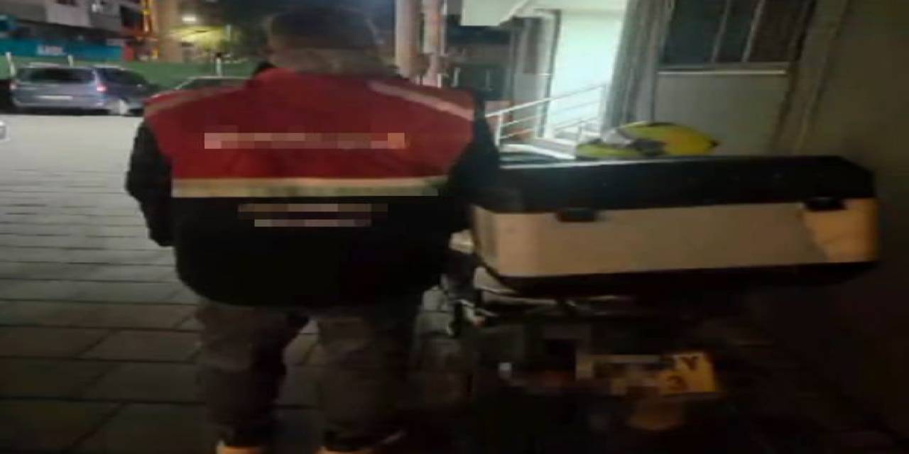 Motokurye Kılığına Giren Torbacı Yakalandı