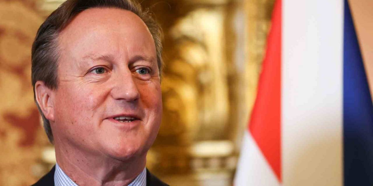 İngiltere Dışişleri Bakanı Cameron: “Husilere Operasyon Düzenlemekten Başka Seçeneğimiz Yoktu”