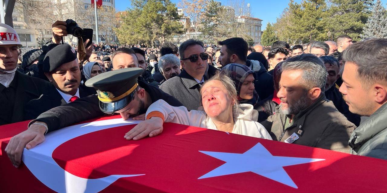 Aksaraylı Şehit Üsteğmen Gözyaşlarıyla Son Yolculuğuna Uğurlandı