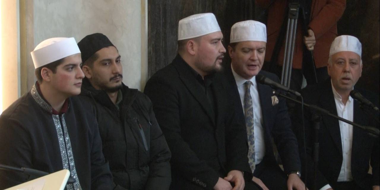 Beyoğlu’nda Şehitler İçin Dualar Edildi