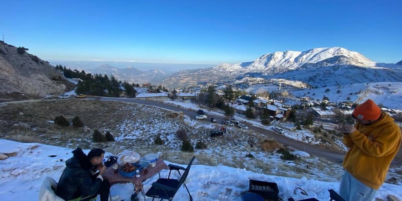 Antalya’da Suv Tipi Araç Uçurumdan Uçtu, Korku Dolu Anlar Kamerada