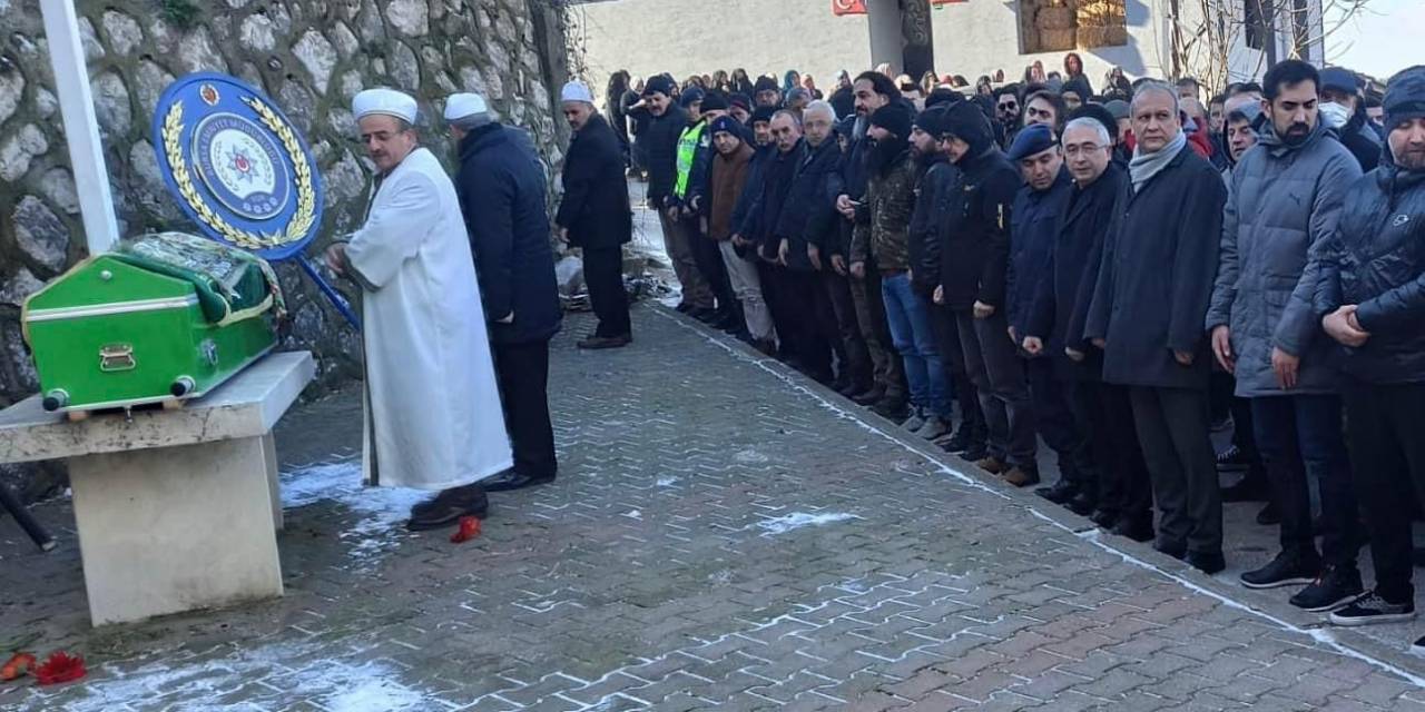 Beşiktaş’ta Korkunç Olay: Şehit Kızı Müzisyen Kadın Yangında Hayatını Kaybetti