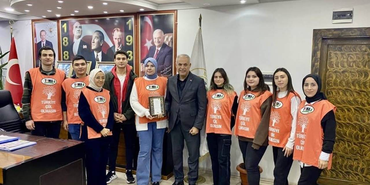 Başkan Yaman Üniversite Öğrencileriyle Bir Araya Geldi