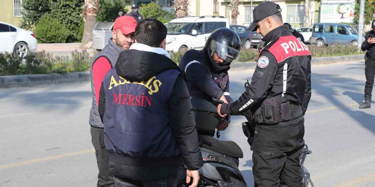 Mersin Polisinden Şok Uygulama: 8 Çalıntı Motosiklet Ele Geçirildi, 13 Şahıs Yakalandı
