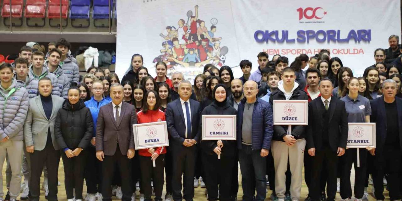 Karabük’te Okul Sporları Basketbol Müsabakaları Başladı