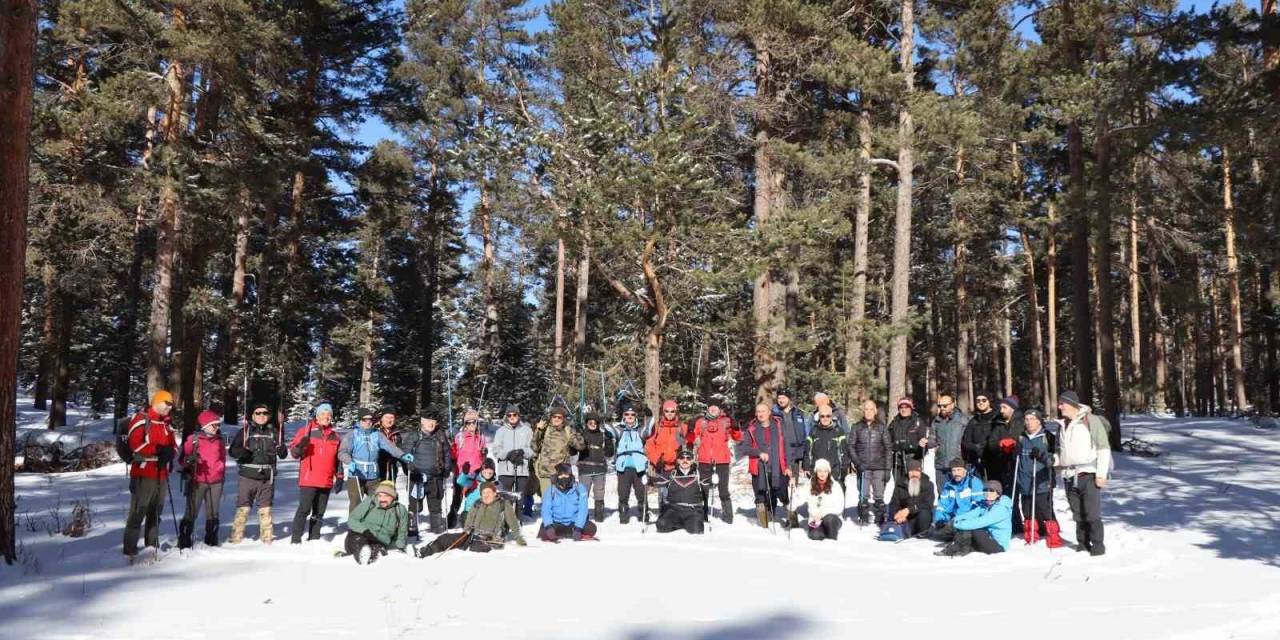 Doğaseverler Sarıkamış Şehitleri Anısına Yürüdü