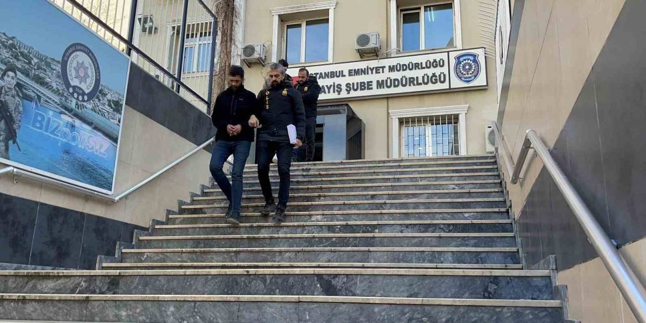 İstanbul’da 4 Ayrı İlçeden 4 Otomobil Çalan 2 Şüpheli Yakalandı