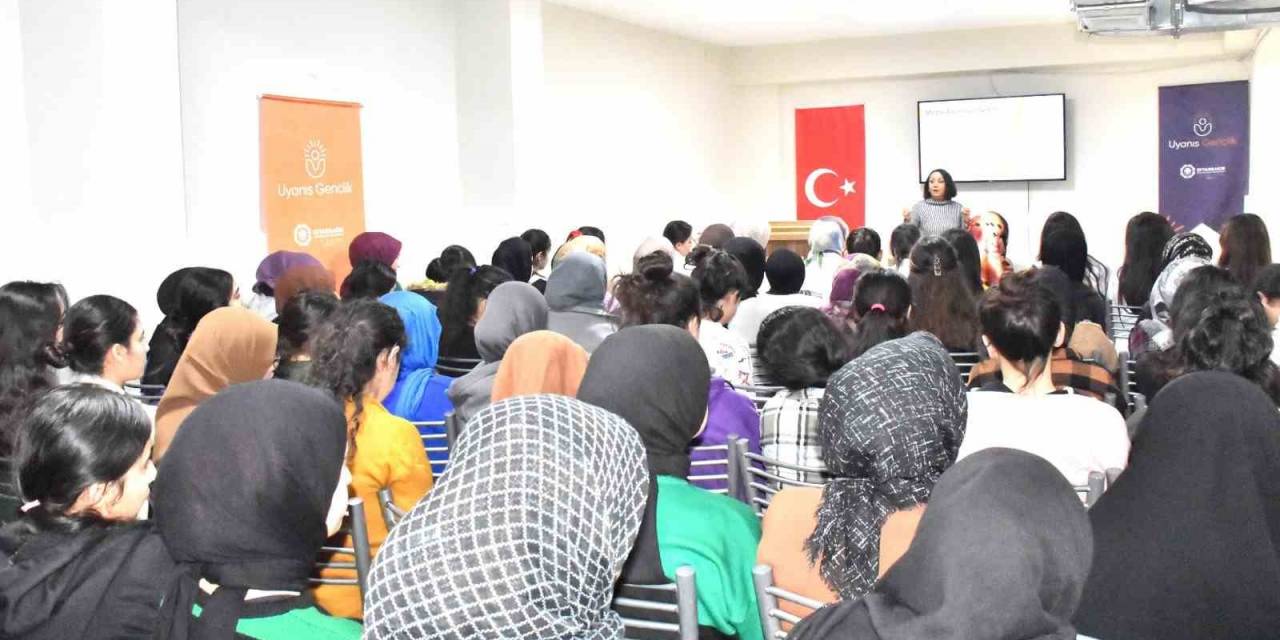 Diyarbakır’da Öğrencilere “Madde Bağımlılığına Yönelik Koruyucu Önleyici” Seminer