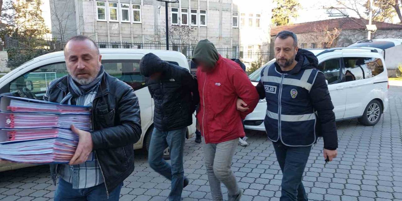 İnternet Üzerinden 18 Vatandaşı 4,6 Milyon Lira Dolandıran 5 Kişi Adliyeye Sevk Edildi