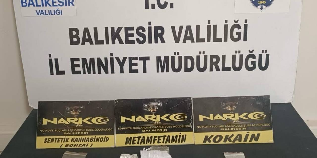 Motosikletli Polislerden Uyuşturucu Maddeye Geçit Yok