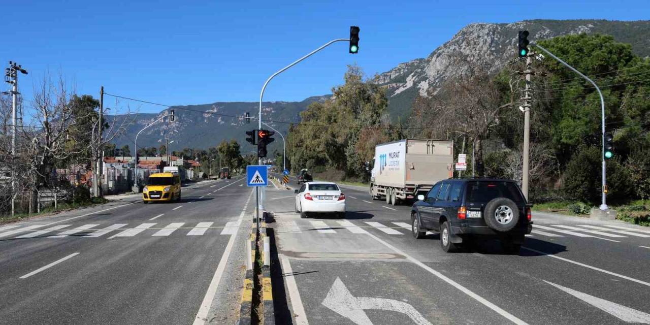 Ölüm Kavşağı Sinyalizasyona Kavuştu