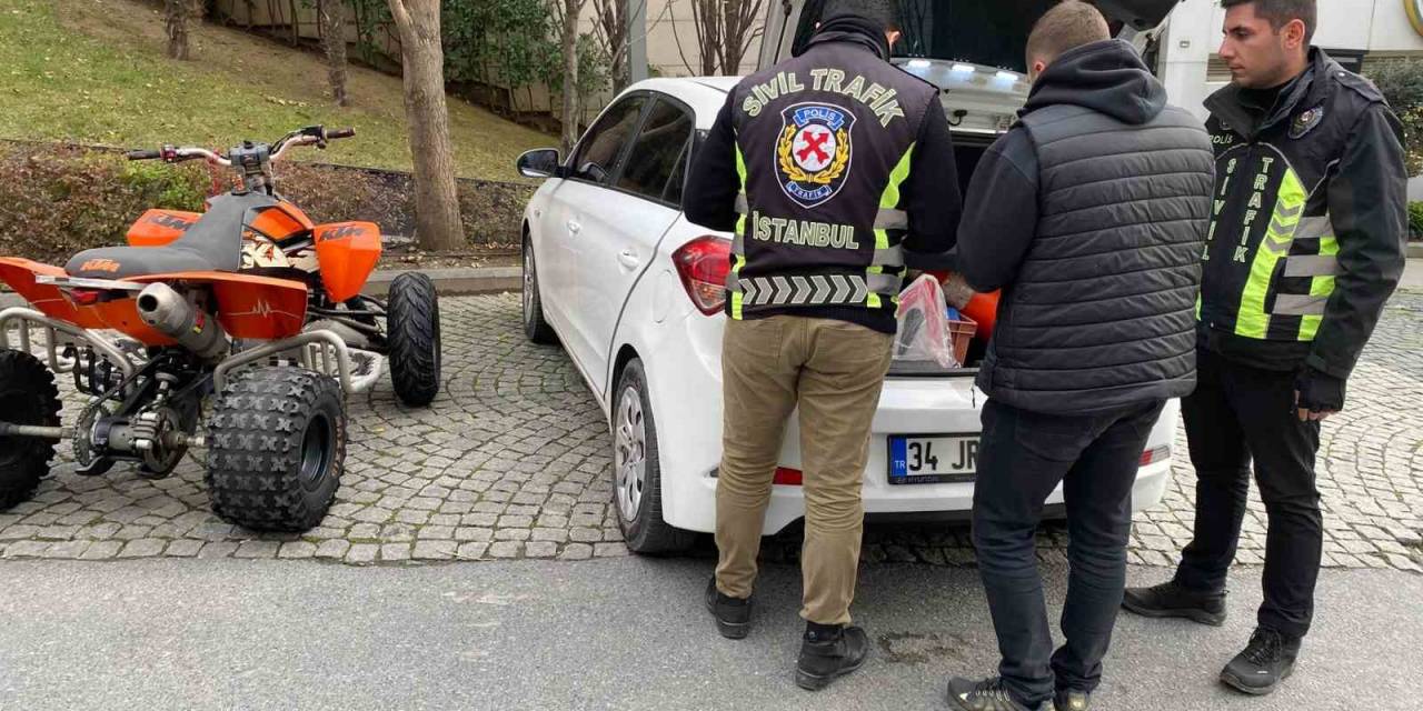 Ataşehir’de Off Road Motosikletiyle Drifte 22 Bin 165 Tl Ceza