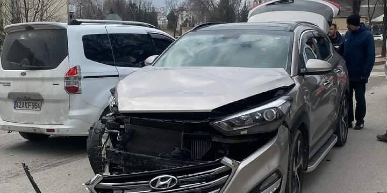 Elazığ’da Cip İle Pikap Çarpıştı: 1 Yaralı