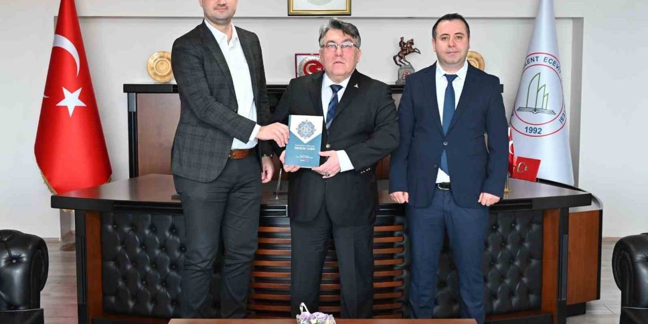 İnsan Ve Toplum Bilimleri Fakültesi Tarih Bölümünden Rektör Özölçer’e Ziyaret