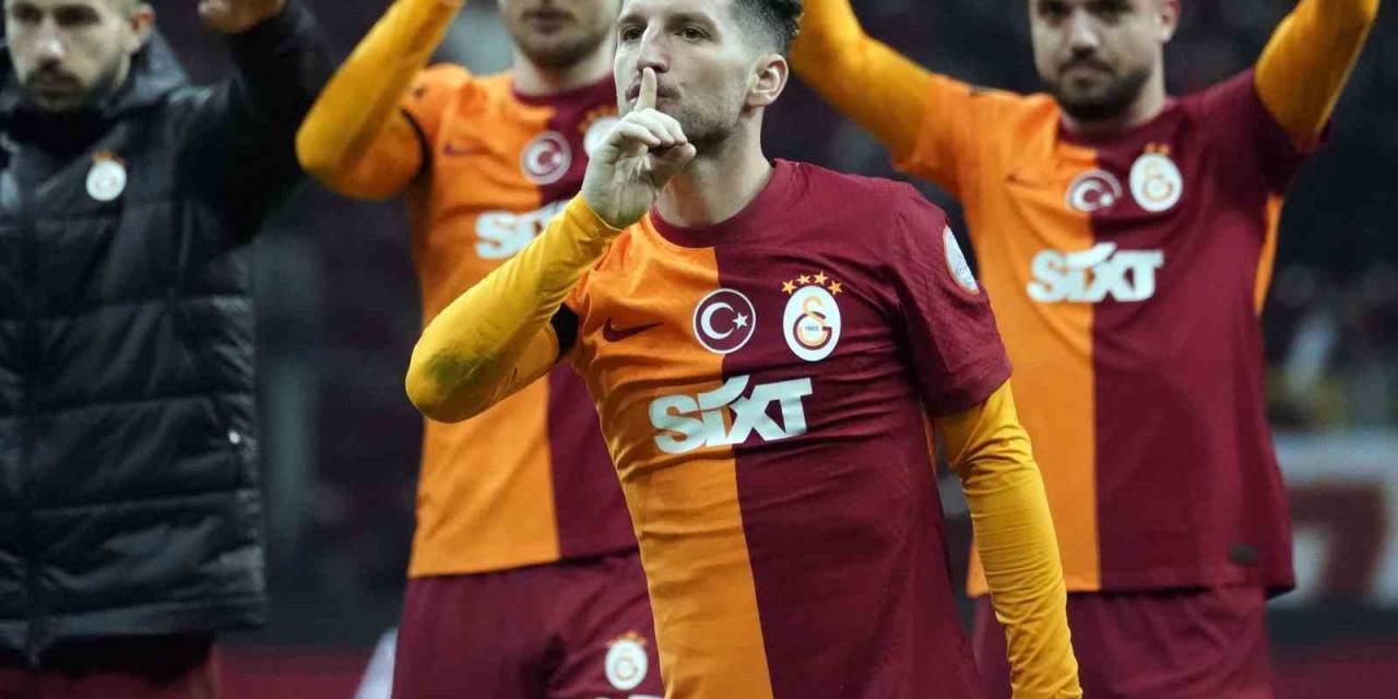 Maç Sonu 3’lüsü Dries Mertens’ten