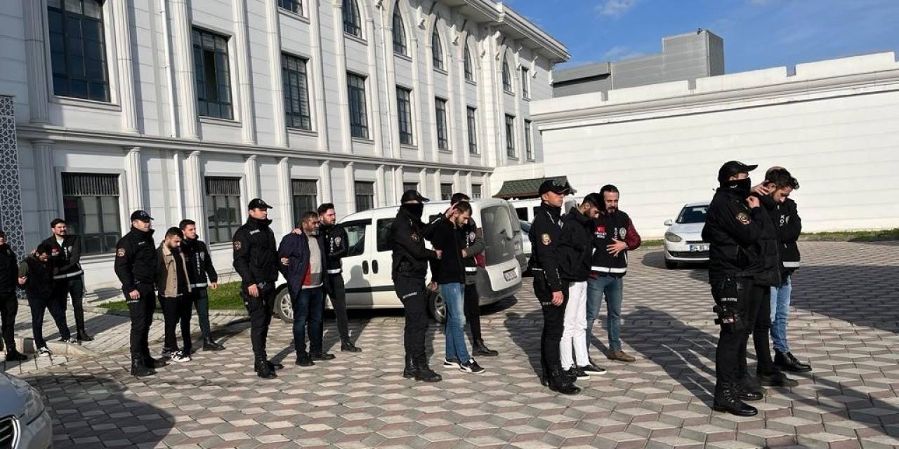 Gasp Ve Hürriyetten Yoksun Bırakma Suçunu İşleyen 6 Şüpheliye Ev Hapsi