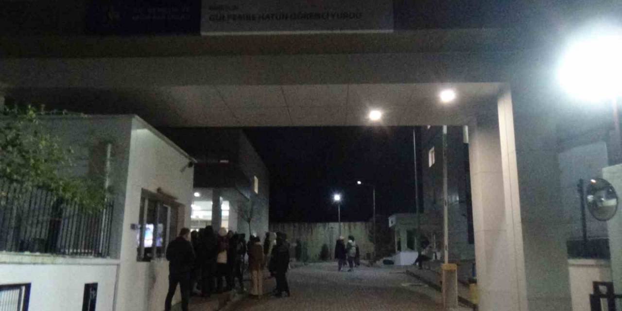 Giresun’da Kyk Yurdunda Zemine Çakılan Boş Asansör Paniğe Neden Oldu