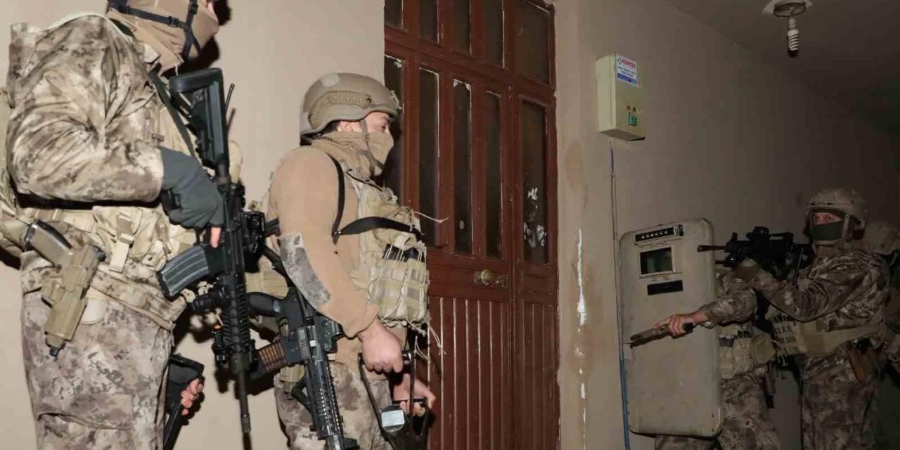 Mersin’de Deaş Operasyonu