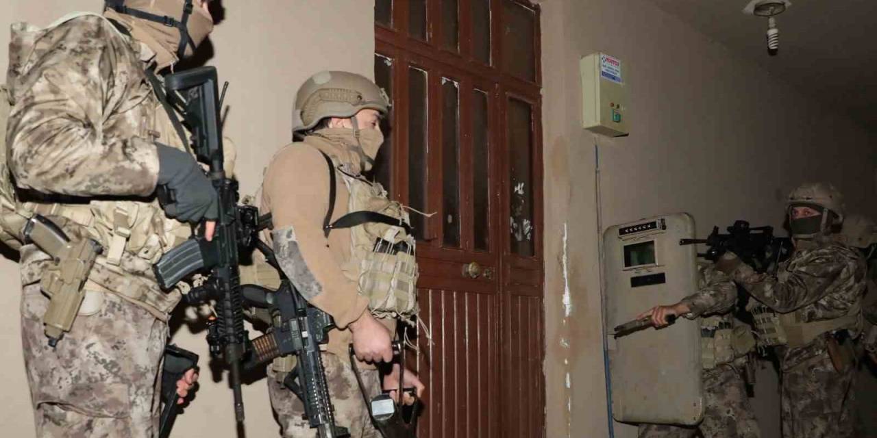 Mersin’deki Deaş Operasyonunda 7 Gözaltı