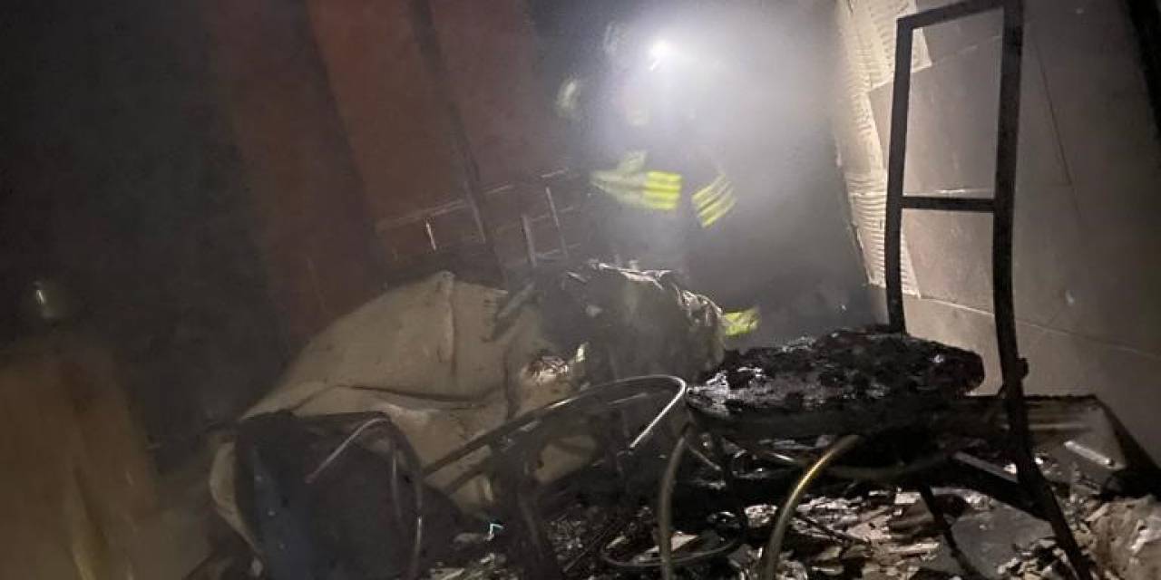Evde Çıkan Yangın Maddi Hasara Yol Açtı