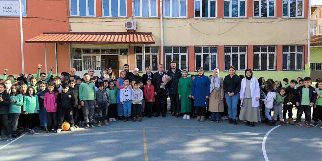 43 Yıllık Eğitimciye Duygusal Veda